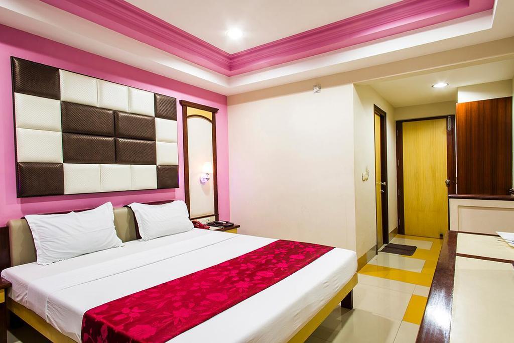 Hotel Heeralal Bikaner Esterno foto